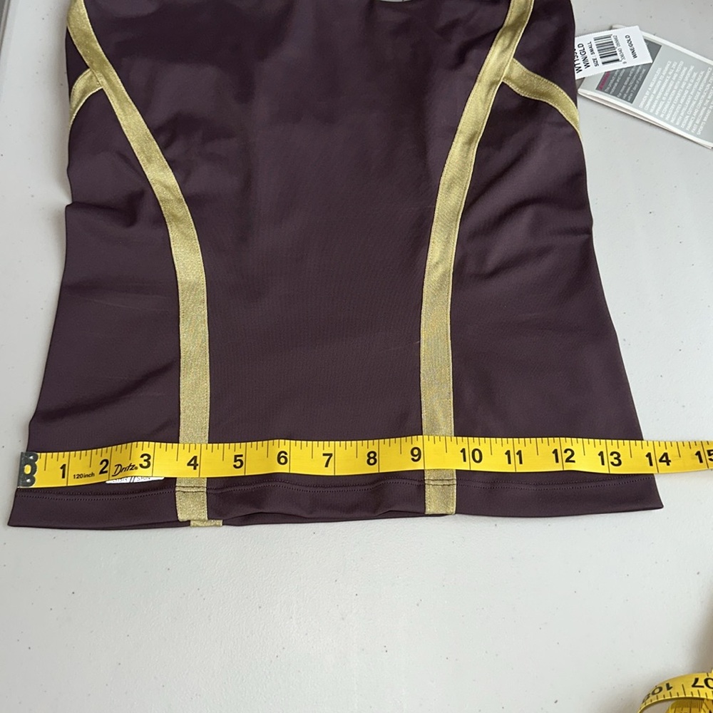 NWT 2XU wine and gold Performance Tank Size Small. - Picture 7 of 14